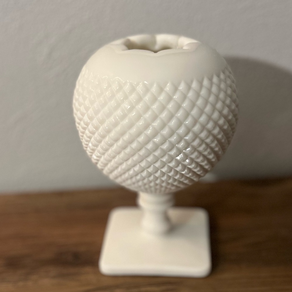Vintage Westmoreland English Hobnail Milk Glass Ivy Bowl – Square Base